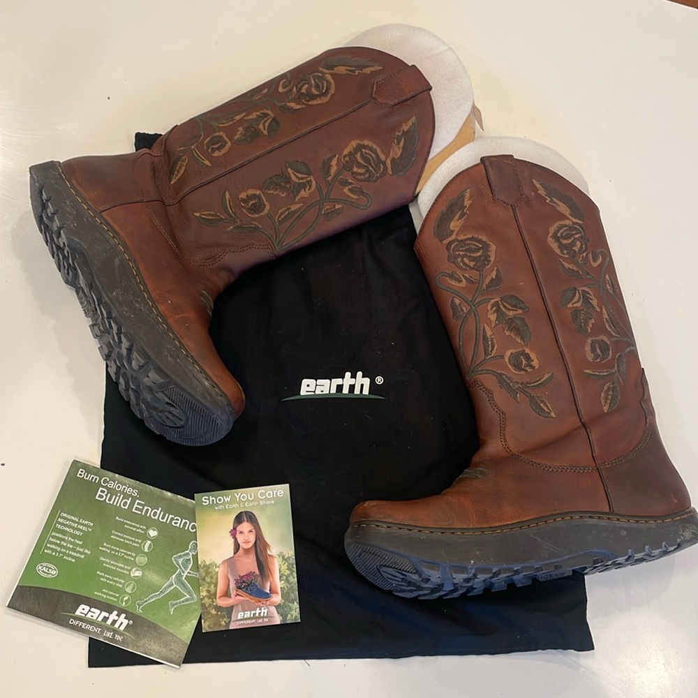 Earth Wrangler 2 Boots